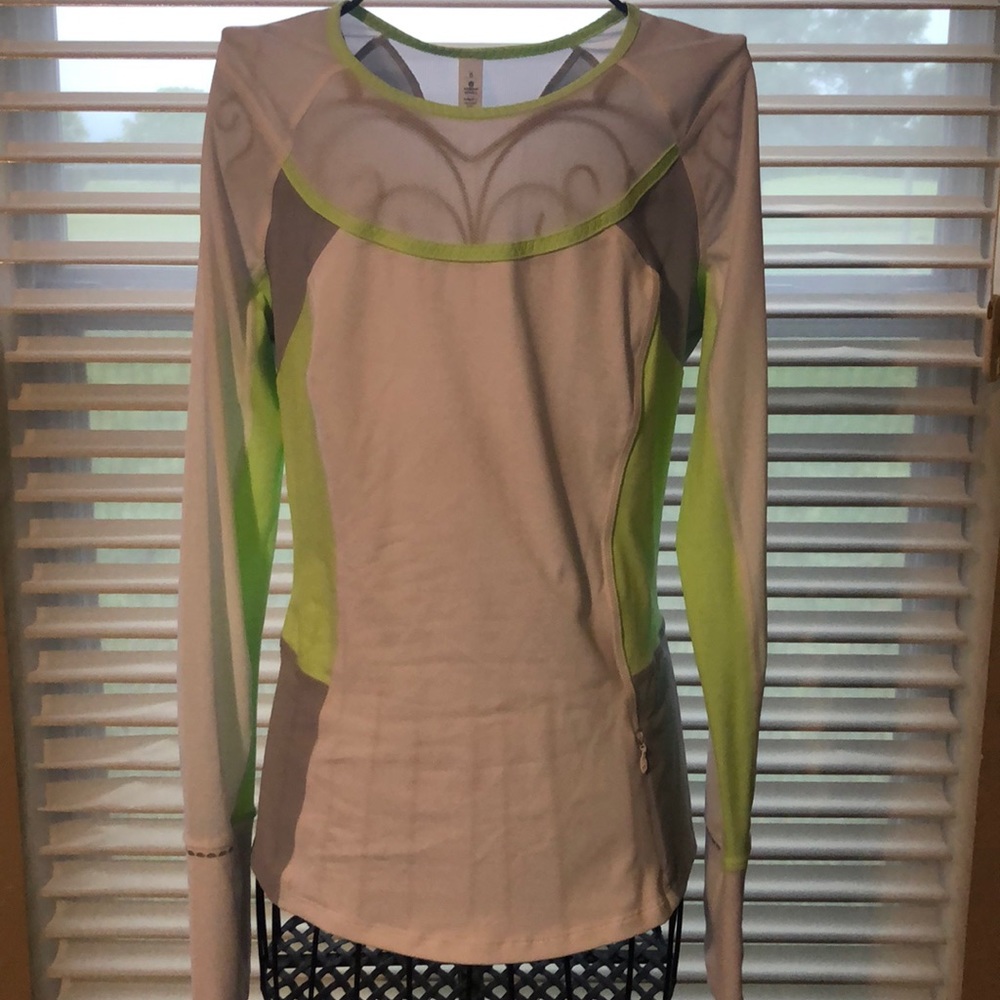 Lululemon long sleeve athletic top.